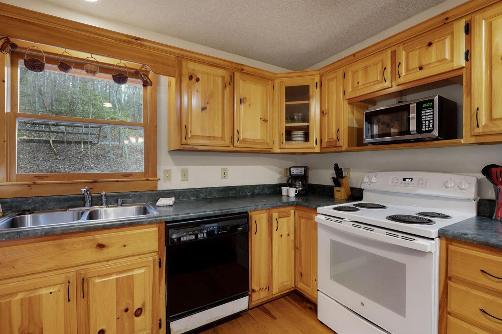 Villa Peaceful Living Minutes From Blue Ridge Hot Tub Pool Table Esterno foto